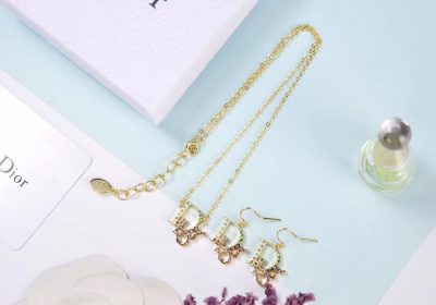 (Tiếng Việt) HOA TAI DÂY CHUYỀN DIOR