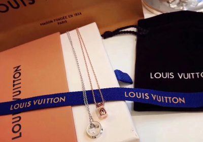 DÂY CHUYỀN LOUIS VUITTON MÃ DC06